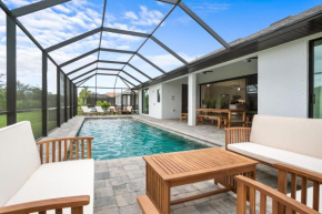SW FL Oasis - 4bdr - 3bth - POOL - Game Room - Sleeps 10 or more